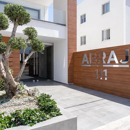 Yasou 1- Bedroom In * Larnaca