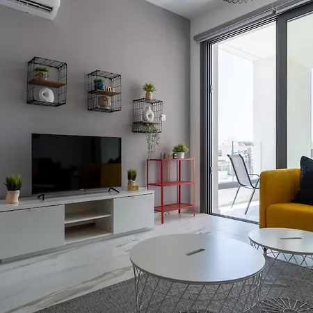 Yasou 1- Bedroom In * Larnaca