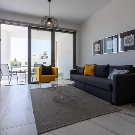 Yasou 1- Bedroom In Larnaca